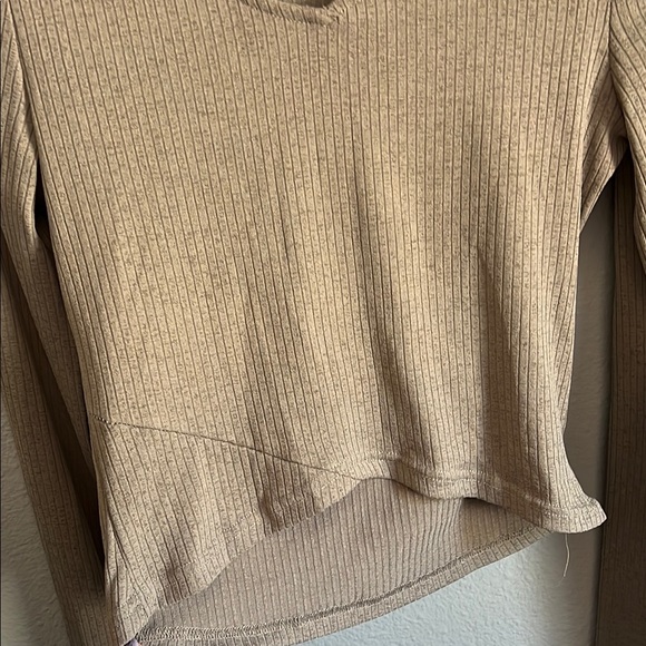 Beige Ribbed Two-Piece Set - Picture 4 of 4